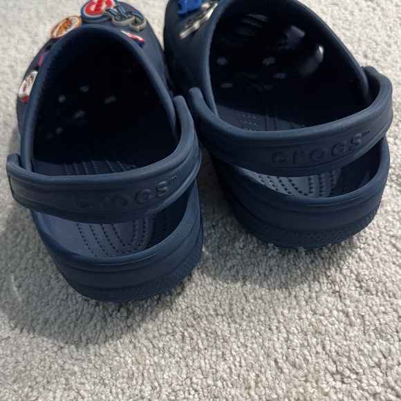 Crocs Kids Navy Clogs with Fun Baseball Charms - Picture 5 of 5